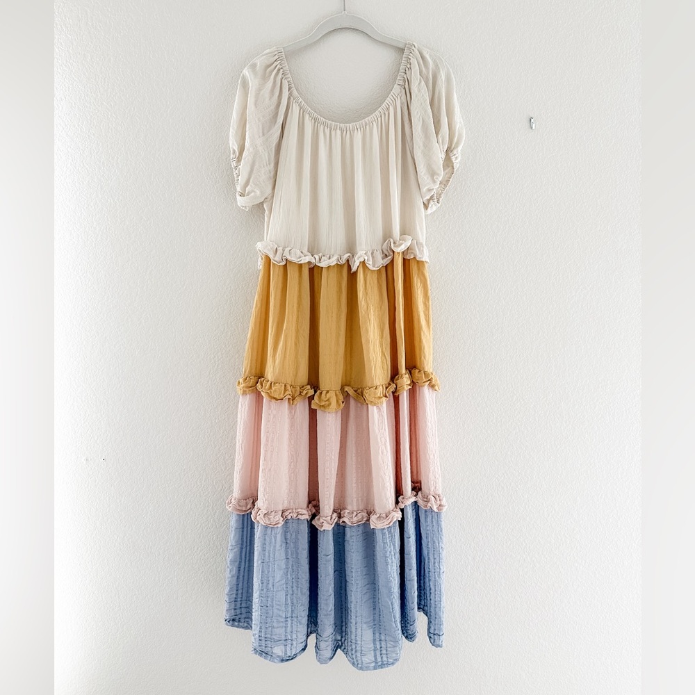 Maxi dress by Lovecolette